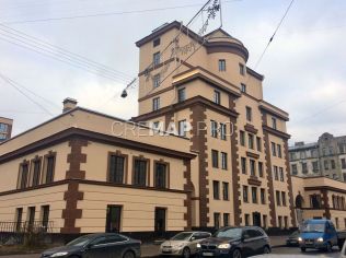 Аренда офиса 116 м2 в бизнес-центре, метро Петроградская