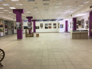 Аренда торгового помещения 1000 м2, метро Старая Деревня