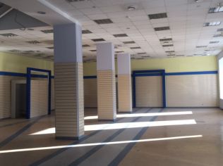 Аренда помещения свободного назначения 1300 м²