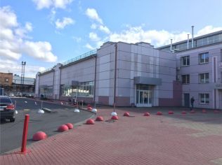 Аренда торгового помещения 2960 м2, метро Площадь Ленина