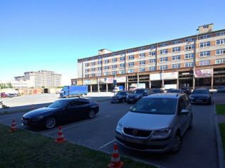 Аренда офиса 98 м2 в бизнес-центре, метро Московская