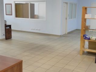 Аренда офиса 70 м2 в бизнес-центре, метро Старая Деревня