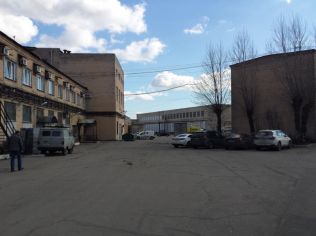 Аренда производственного помещения 702.6 м2 в многофункциональном комплексе, метро Электросила