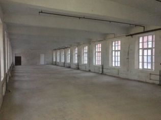Аренда помещения свободного назначения 700 м2 в бизнес-центре, метро Выборгская