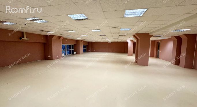 Аренда офиса 906.8 м², площадь Конституции - фото 1