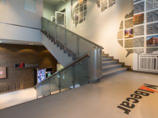 Аренда офиса 34.6 м2 в бизнес-центре, метро Выборгская