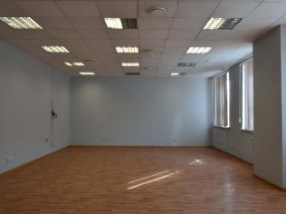Аренда офиса 119 м2 в бизнес-центре, метро Чёрная Речка