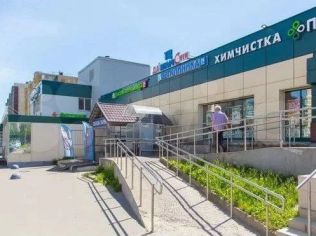 Аренда торгового помещения 1200 м²