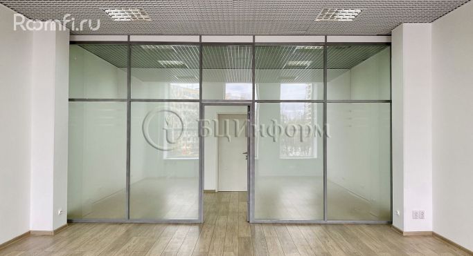 Аренда офиса 58 м², улица Маршала Тухачевского - фото 2