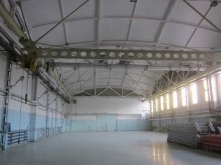 Аренда производственного помещения 1000 м2, метро Озерки