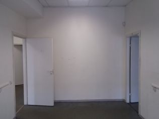 Аренда офиса 55.4 м2 в бизнес-центре, метро Бухарестская