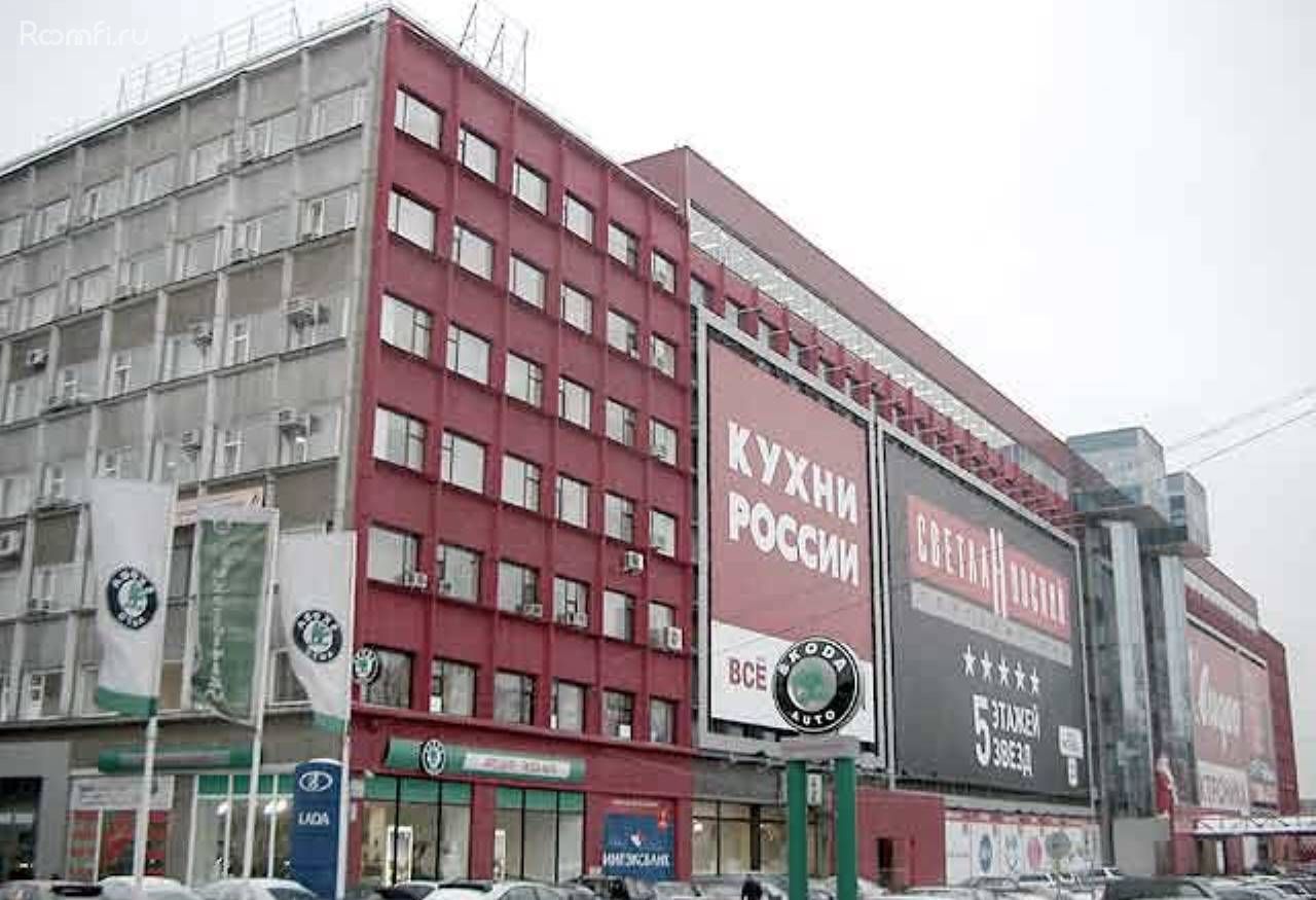 Торгово-офисный центр «Светлановский» - фото 1