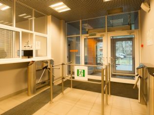 Аренда офиса 62 м2 в бизнес-центре, метро Международная