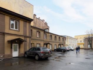 Аренда офиса 330 м2 в бизнес-центре, метро Звенигородская