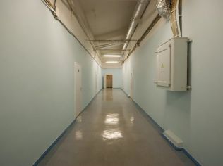 Аренда офиса 33.5 м2 в бизнес-центре, метро Нарвская