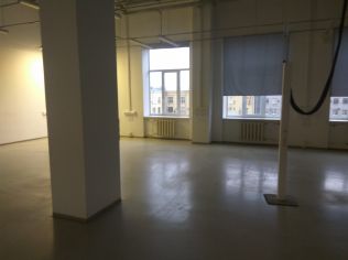 Аренда офиса 1000 м2 в офисном здании, метро Петроградская