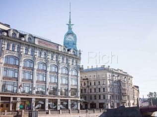 Аренда офиса 719 м2 в бизнес-центре, метро Адмиралтейская