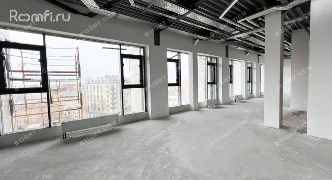 Аренда офиса 4013.3 м², улица Моисеенко - фото 1