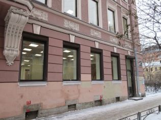 Аренда помещения свободного назначения 352 м2, метро Чкаловская