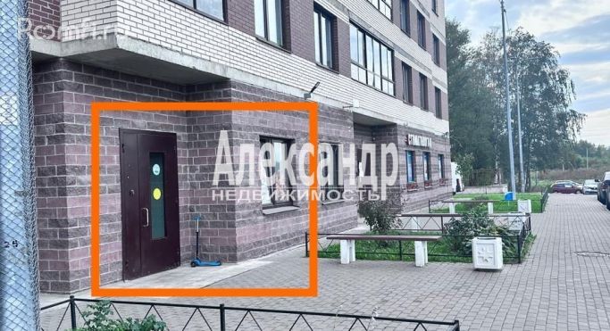 Продажа торгового помещения 96.1 м², Русановская улица - фото 1