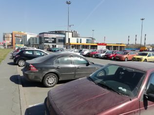 Аренда торгового помещения 82 м2 в офисно-жилом комплексе, метро Ладожская