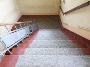 Аренда офиса 50 м2 в бизнес-центре, метро Кировский Завод