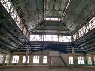 Аренда торгового помещения 2023 м2 в многофункциональном комплексе, метро Чкаловская