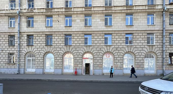 Продажа торгового помещения 215 м², проспект Ленина - фото 1