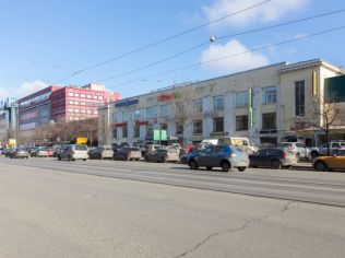 Аренда торгового помещения 117 м2 в многофункциональном комплексе, метро Удельная