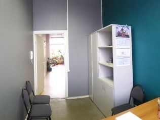 Аренда офиса 9.3 м2 в бизнес-центре, метро Площадь Ленина