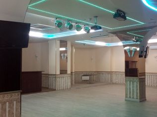 Аренда помещения свободного назначения 285 м2 в бизнес-центре, метро Площадь Мужества