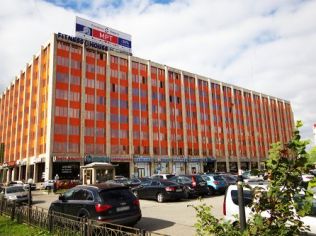 Аренда офиса 36.9 м2 в бизнес-центре, метро Московская