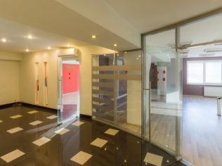 Аренда офиса 750 м2 в бизнес-центре, метро Чкаловская