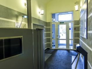 Аренда офиса 30.4 м2 в бизнес-центре, метро Чкаловская