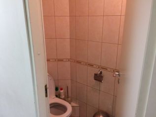 Аренда офиса 70 м2 в жилом доме, метро Пионерская