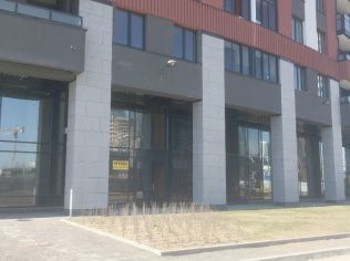 Аренда помещения свободного назначения 169 м2 в многофункциональном комплексе, метро Комендантский Проспект