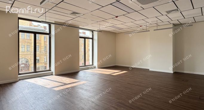 Аренда офиса 1093 м², Черниговская улица - фото 3