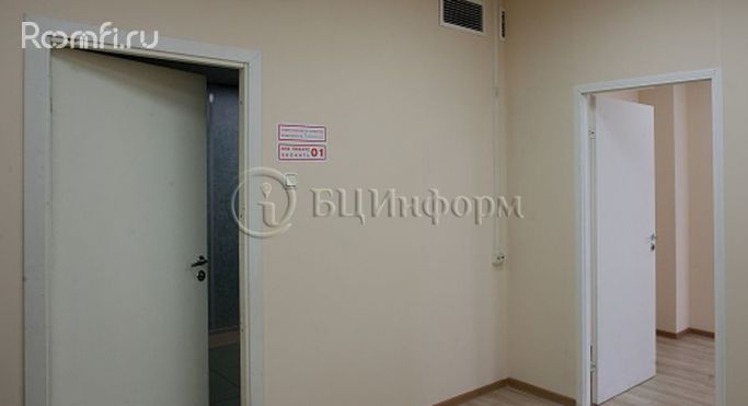 Аренда офиса 57 м², улица Смолячкова - фото 3