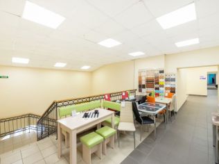 Аренда торгового помещения 126 м²