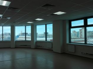 Аренда офиса 650 м2 в бизнес-центре, метро Старая Деревня