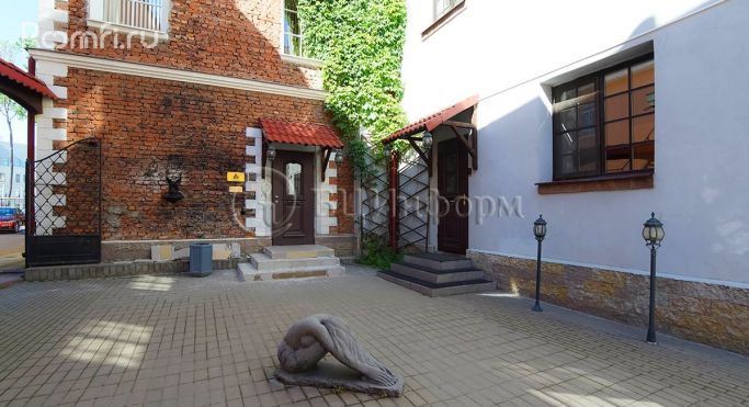 Аренда помещения свободного назначения 2200 м², улица Профессора Попова - фото 2
