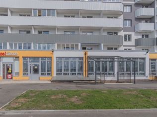 Аренда помещения свободного назначения 303.8 м²