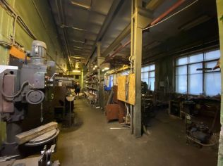 Аренда производственного помещения 652.9 м²
