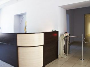 Аренда офиса 38 м2 в бизнес-центре, метро Кировский Завод